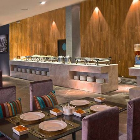Avana Laemchabang Hotel Si Racha Exteriör bild